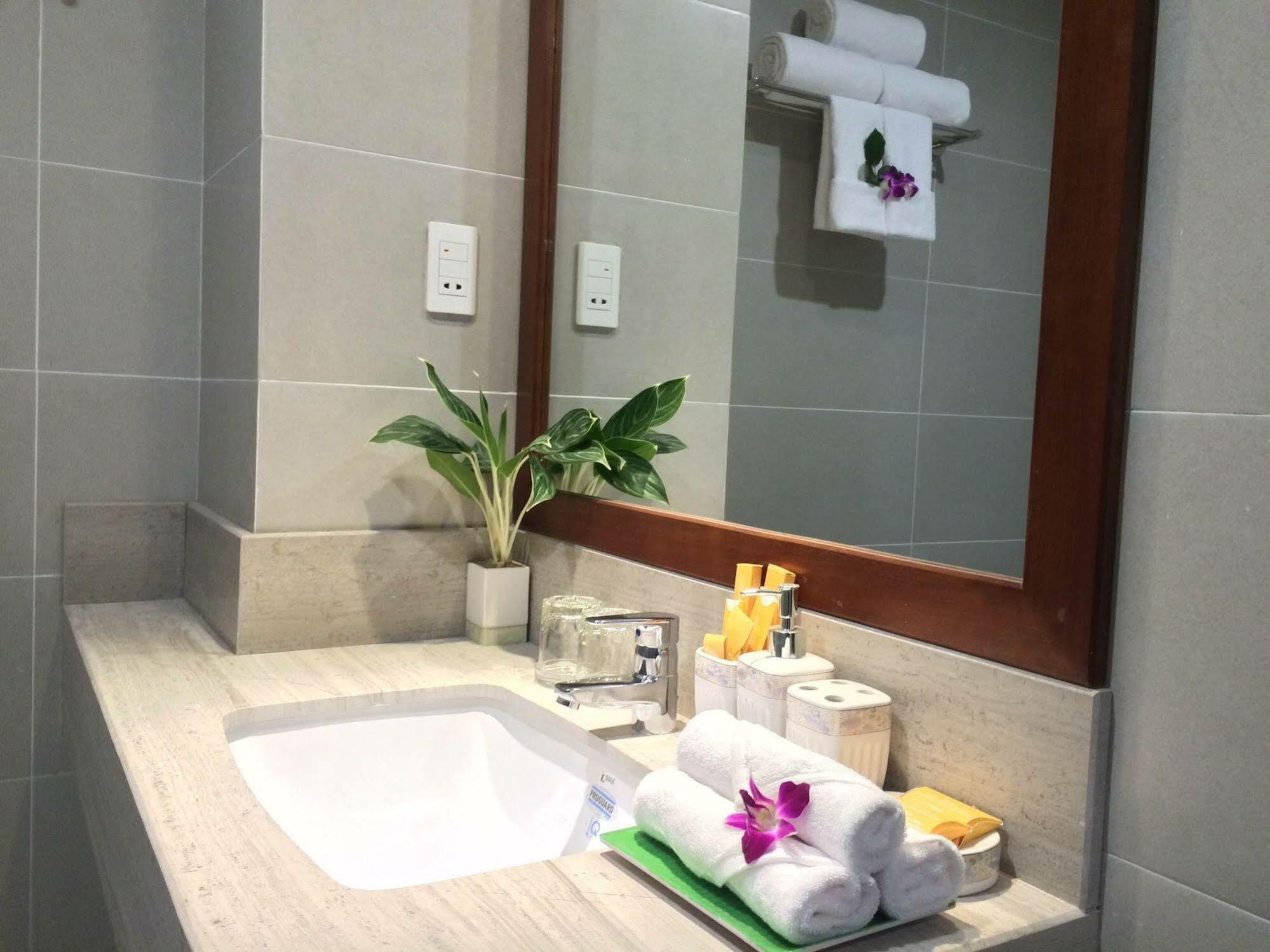 Ocean Flower Hotel Danang Exteriér fotografie